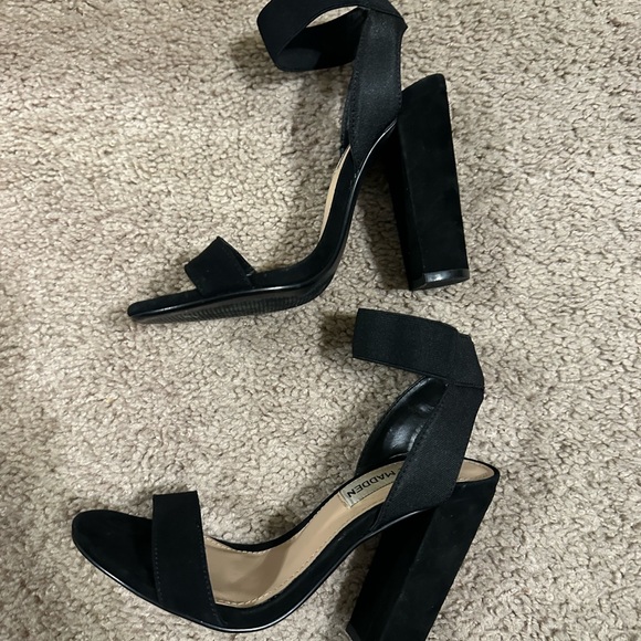 Steve Madden Heels Size 5 - Picture 8 of 9